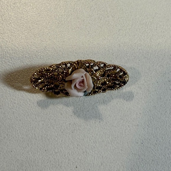 Vintage Gold Tone Filigree Brooch with Porcelain Pink Rose Flower Pin - Picture 1 of 3